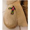 Image 4 : Native Tanned Sioux Hightop Beaded Moccs