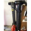 Image 1 : BLACK AND DECKER BLOWER WITH ATTACHMENTS