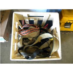 BOX OF RATCHET TIE DOWN STRAPS