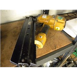 DEALT ROOFING NAILER