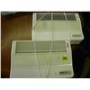 Image 1 : 2 ORECK AIR PURIFIERS