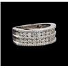 Image 1 : 18KT White Gold 0.91 ctw Diamond Ring