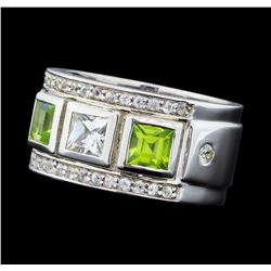 Crayola 0.90 ctw Peridot and White Sapphire Ring - .925 Silver