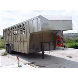 1994 Silver Star 20 Ft Livestock Trailer