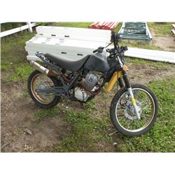 Off road use only motorcycle -DOES NOT RUN-PARTS ONLY SN#-LYXPCKLC250000151
