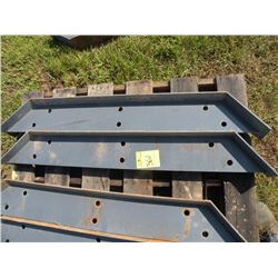 Pair of replacement shoes for snowpusher -New