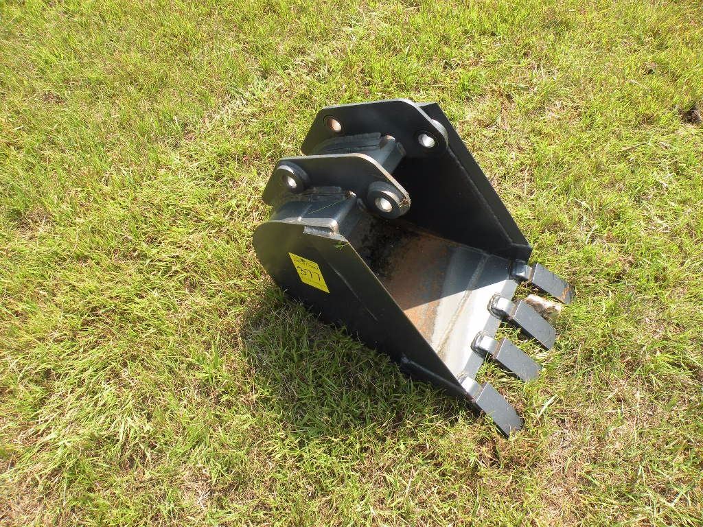 16" Bobcat backhoe bucket