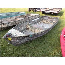 1982 Lund 14ft boat SN#-LUND8136182F