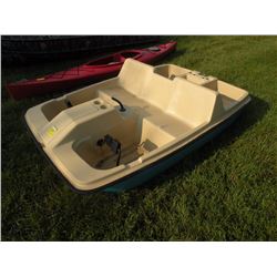 2 person paddle boat