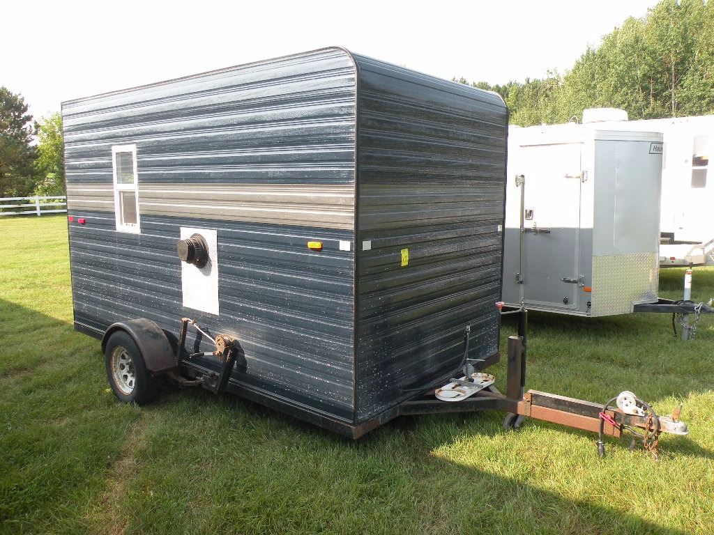 2009 fish house/toy hauler