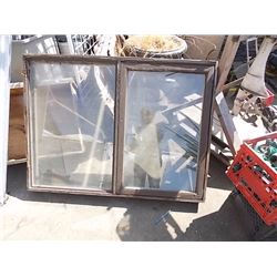 VINTAGE WINDOW - SLIDER