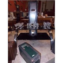 LG/PLASMA GLASS TV STAND