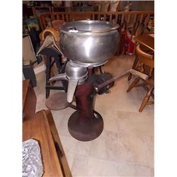 VINTAGE ELECTRIC CREAM SEPERATOR - 1930'S-1940'S
