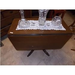 VINTAGE DROP LEAF TABLE