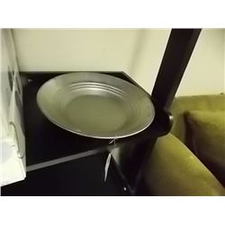 NEW GOLD PAN - ESTWING - METAL -
