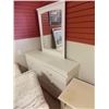 Image 1 : DRESSER WITH MIRROR - 6 DRAWER