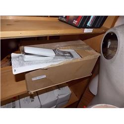 BOX OF NEW GARLIC PRESSES