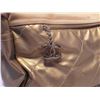 Image 8 : Chanel Metallic Gold Leather Shopper