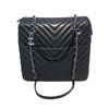 Image 1 : Authentic Chanel Quilted Green Lambskin Shoulder Shopping Tote