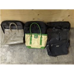 PURSES AND HANDBAGS