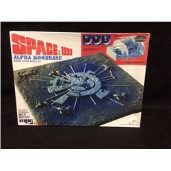 Space 1999 Moon Base Alpha Plastic Model Kit (IN BOX)