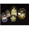 Image 2 : DECORATIVE SNOW GLOBE LOT