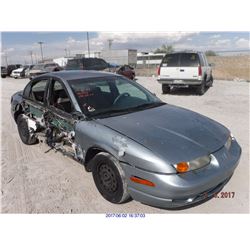 2002 - SATURN SL