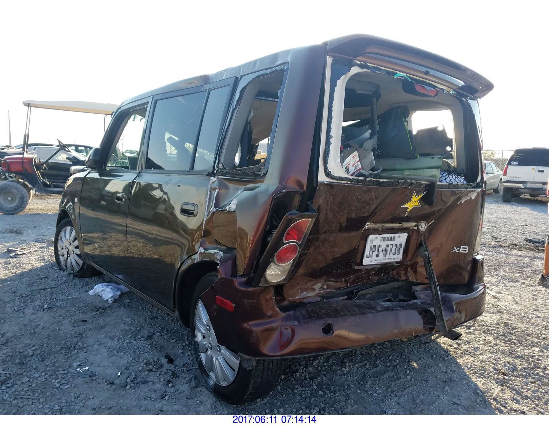 2006 SCION XB // SALVAGE