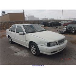 1998 - VOLVO S70