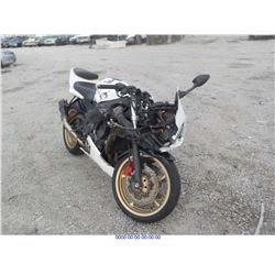 2009 - YAMAHA YZF-R6