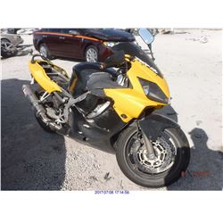 2006 - HONDA CBR600F4