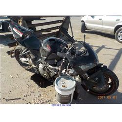 2005 - HONDA CBR1000RR