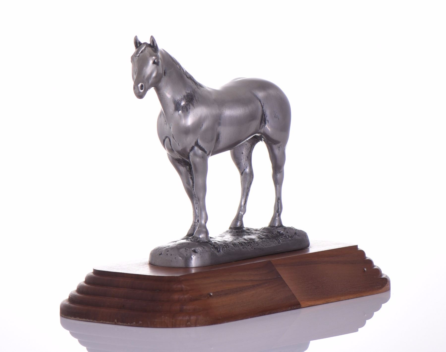 Vintage Quarter Horse Association trophy model on