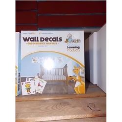 NEW WALL DECORATIONS - 8 TTL