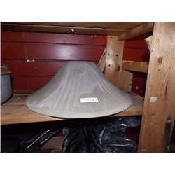 RETRO STYLE GLASS LAMP SHADE