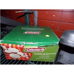 NEW COLEMAN CAMPING DISHES