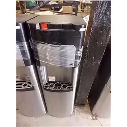 HOT / COLD WATER DISPENSER - FRONT LOAD