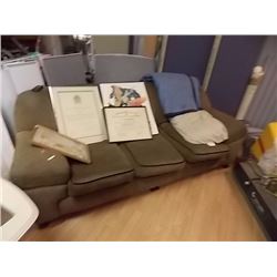 VINTAGE CHESTERFIELD