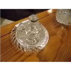 PIN WHEEL CRYSTAL COVERED DISH - BUTTER OR CHEESE