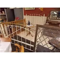 VINTAGE WROUGHT IRON BED