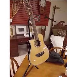 ACOUSTIC GUITAR - BEAVER CREEK - LEFT HANDED!!!