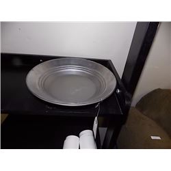 NEW GOLD PAN - ESTWING - METAL -