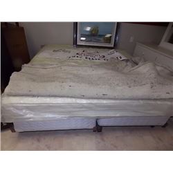 KING MATTRESS - PILLOW TOP