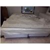 Image 1 : KING MATTRESS - PILLOW TOP