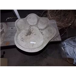 CONCRETE - PAW - LARGE