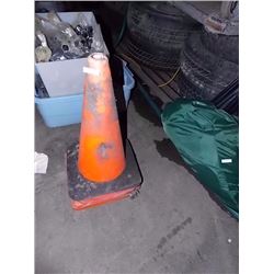 SAFETY CONES - 4 TTL