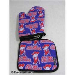 The Blind Side Ole Miss Oven Mitts Movie Props