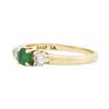 Image 2 : 14KT Yellow Gold 0.25ct Emerald and Diamond Ring