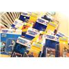 Image 2 : LOT OF 20 STARTING LINE UP BASEBALL FIGURES