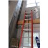 Image 2 : WERNER FIBERGLASS 24 EXTENSION LADDER
